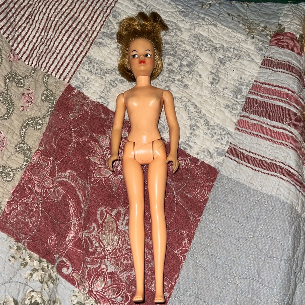 1965 Ideal T-12 Tammy doll